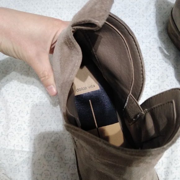 Dolce Vita Suede Tan Tessy Booties - Picture 8 of 15